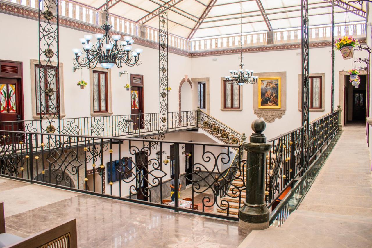 פואבלה Hotel Margarita מראה חיצוני תמונה