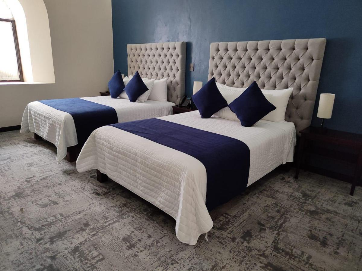 פואבלה Hotel Margarita מראה חיצוני תמונה