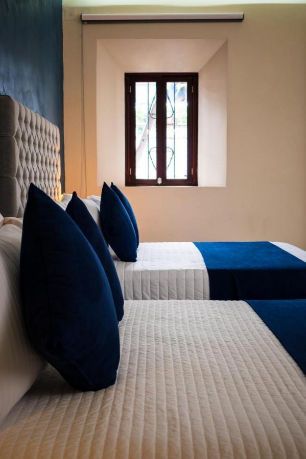 פואבלה Hotel Margarita מראה חיצוני תמונה