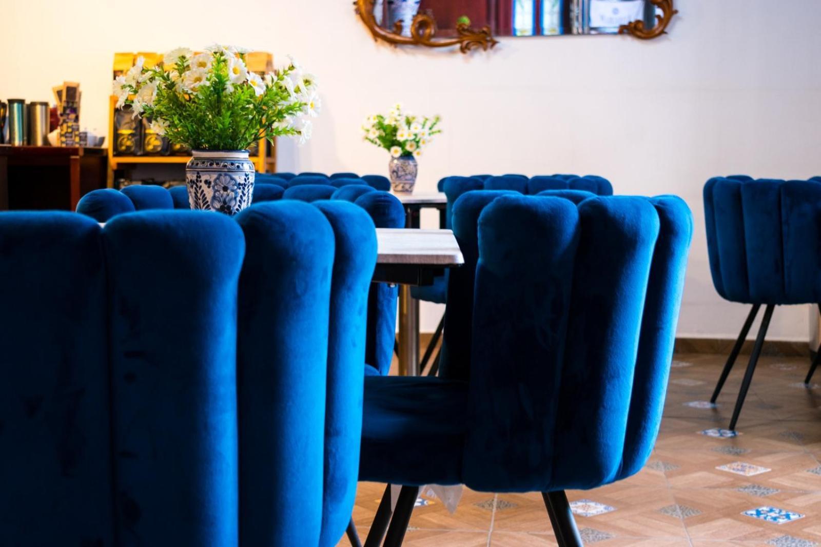 פואבלה Hotel Margarita מראה חיצוני תמונה