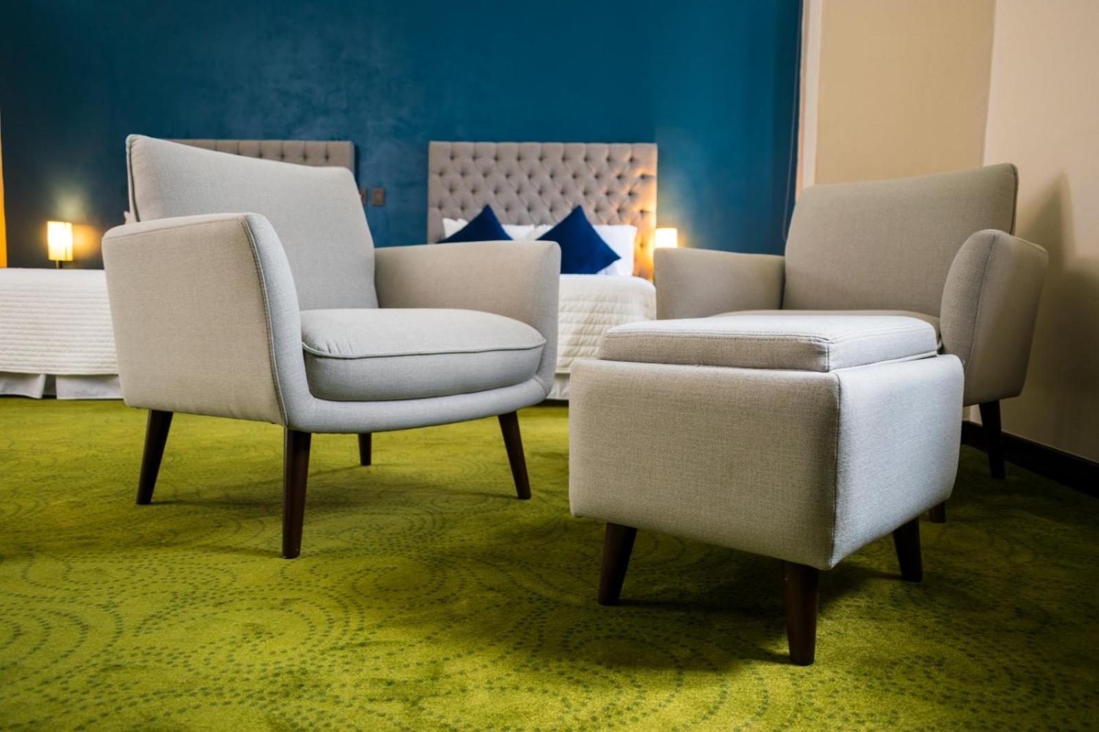 פואבלה Hotel Margarita מראה חיצוני תמונה